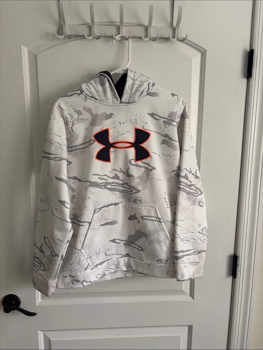 Under Armour Youth XL Camo Hoodie White Gray Camouflage Black Orange Logo